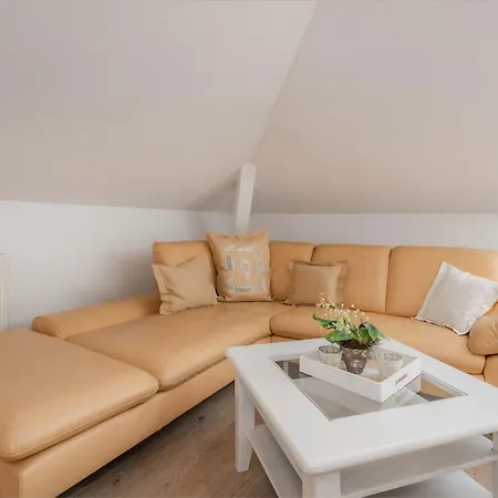 Westfalia 2 Apartment